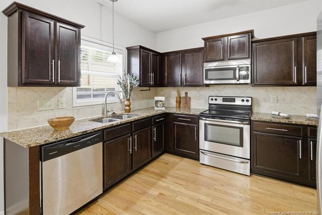 3004 Gentle Breeze Court, Fayetteville, NC 28306