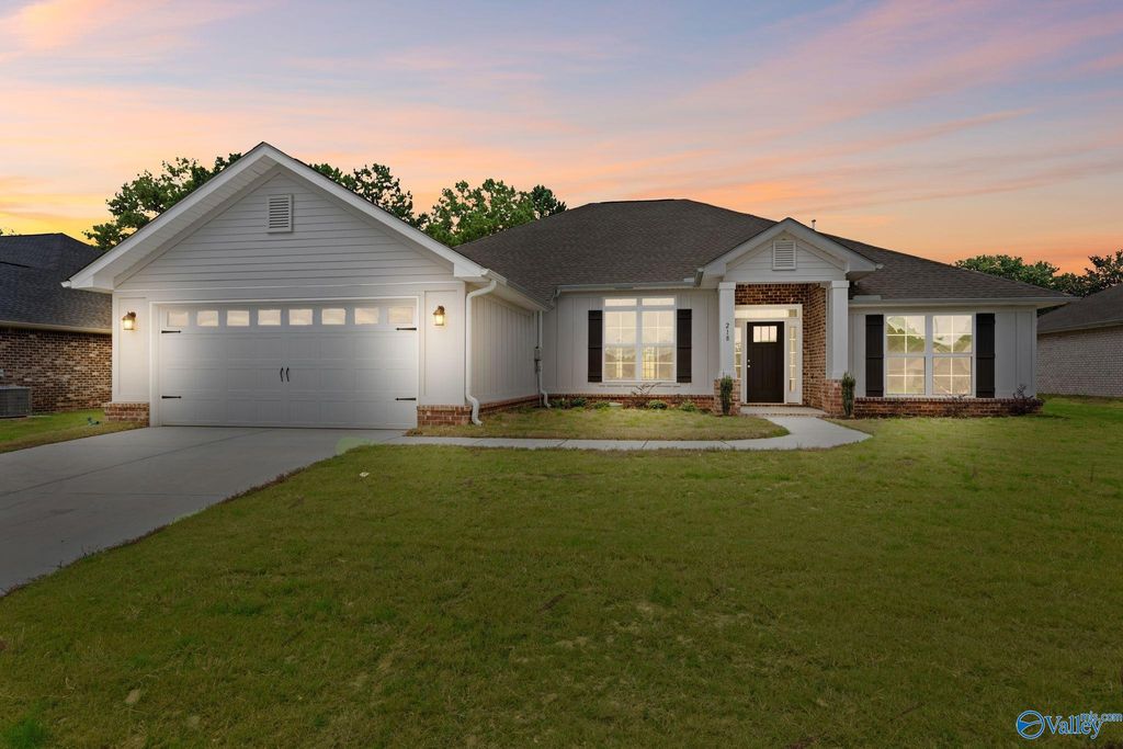 230 Gwynns Fall Trail, Huntsville, AL 35810