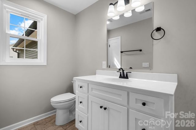 128 Buck Shoals Circle, Hudson, NC 28638