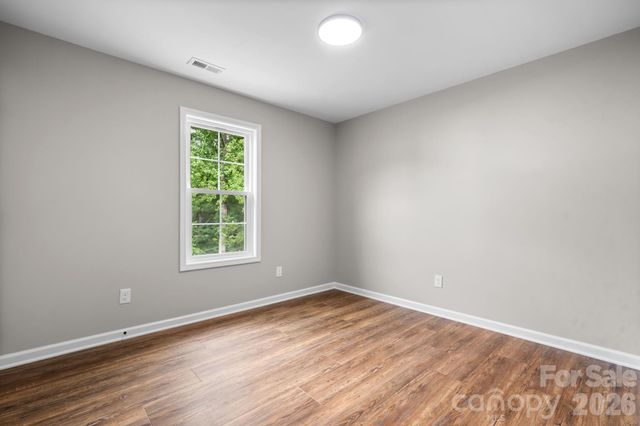 128 Buck Shoals Circle, Hudson, NC 28638