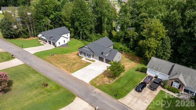 128 Buck Shoals Circle, Hudson, NC 28638