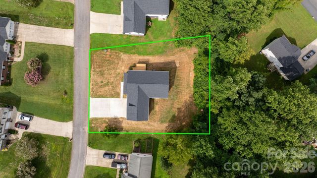 128 Buck Shoals Circle, Hudson, NC 28638