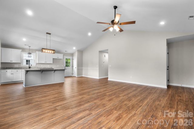 128 Buck Shoals Circle, Hudson, NC 28638