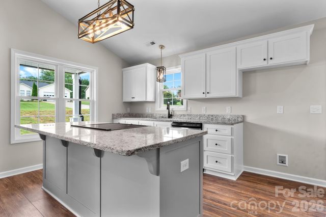 128 Buck Shoals Circle, Hudson, NC 28638