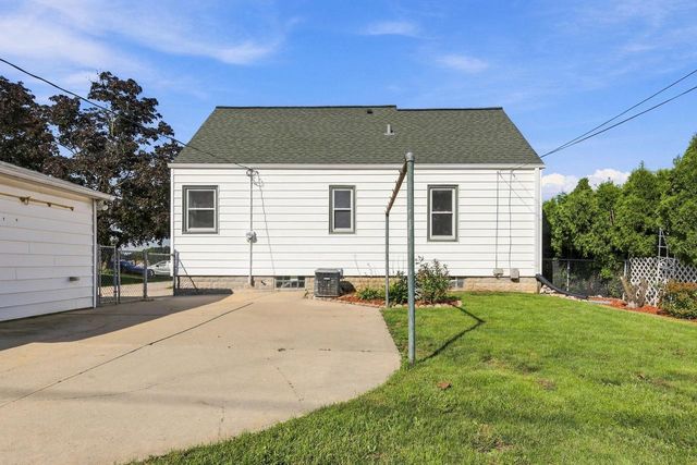 3544 S 49TH STREET, Greenfield, WI 53220