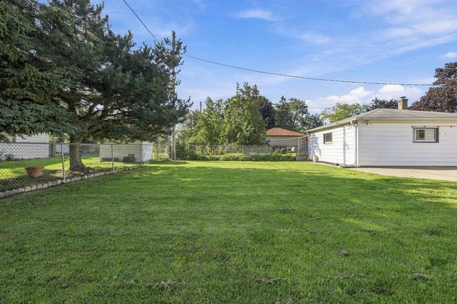 3544 S 49TH STREET, Greenfield, WI 53220