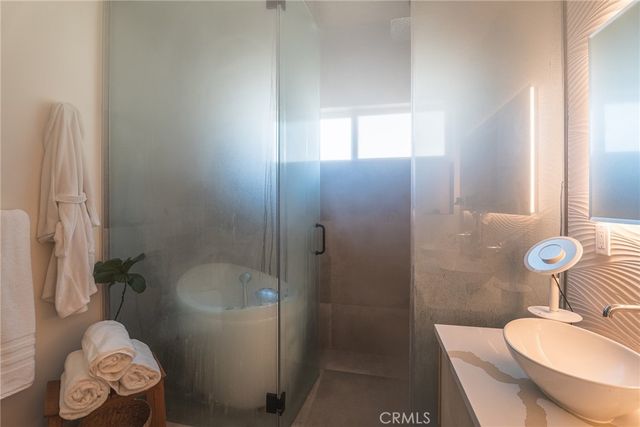 30452 Via Rivera, Rancho Palos Verdes, CA 90275