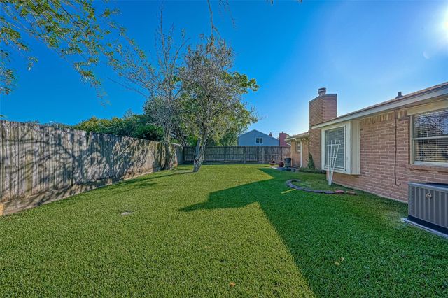 442 Redway Lane, Houston, TX 77598