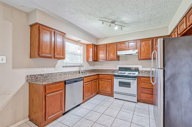 442 Redway Lane, Houston, TX 77598