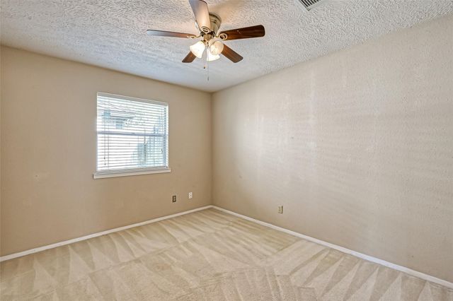 442 Redway Lane, Houston, TX 77598