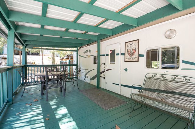 385 Dripping Springs Rd Road, Bronston, KY 42518