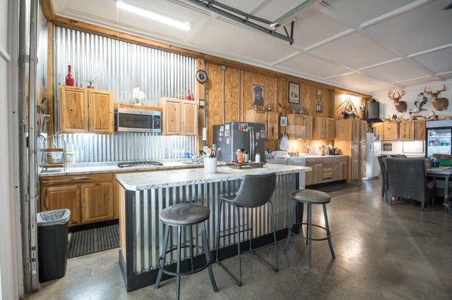 385 Dripping Springs Rd Road, Bronston, KY 42518