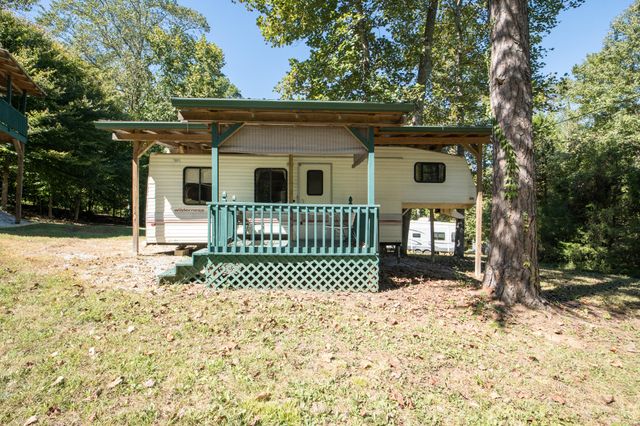 385 Dripping Springs Rd Road, Bronston, KY 42518