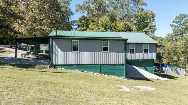 385 Dripping Springs Rd Road, Bronston, KY 42518