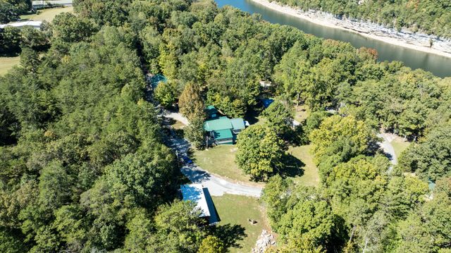 385 Dripping Springs Rd Road, Bronston, KY 42518