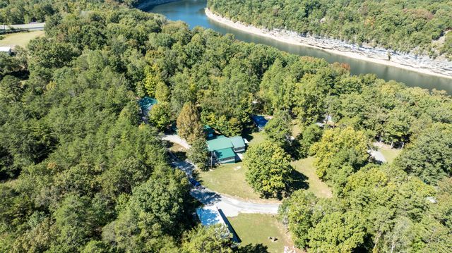 385 Dripping Springs Rd Road, Bronston, KY 42518