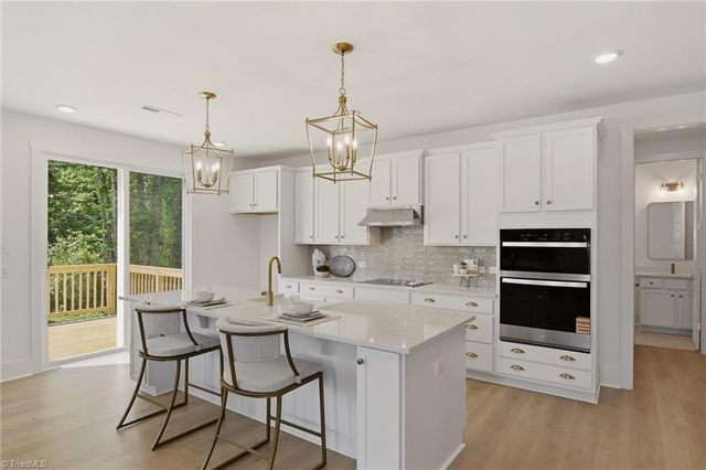 4610 Yokley Farm Road 1032, Winston-salem, NC 27107