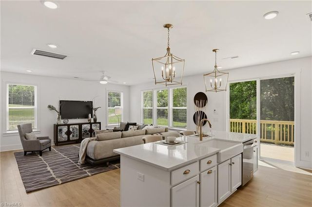 4610 Yokley Farm Road 1032, Winston-salem, NC 27107