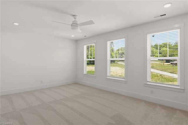 4610 Yokley Farm Road 1032, Winston-salem, NC 27107