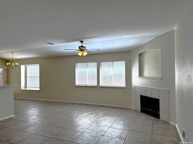 9735 KEENELAND RUN, San Antonio, TX 78254