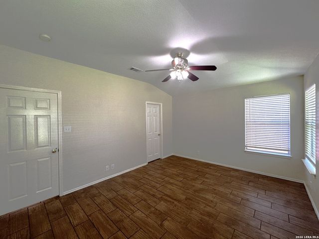 9735 KEENELAND RUN, San Antonio, TX 78254
