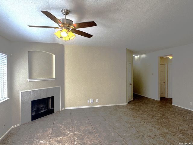 9735 KEENELAND RUN, San Antonio, TX 78254