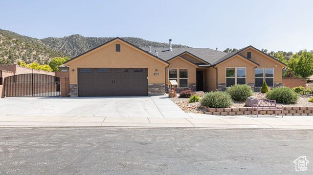 1054 E ASHDOWN FOREST RD, Cedar City, UT 84721