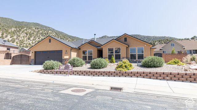 1054 E ASHDOWN FOREST RD, Cedar City, UT 84721