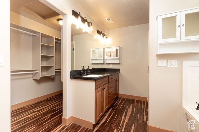 1054 E ASHDOWN FOREST RD, Cedar City, UT 84721