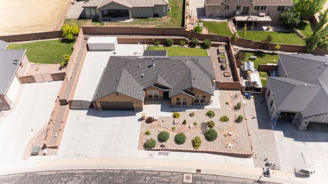 1054 E ASHDOWN FOREST RD, Cedar City, UT 84721