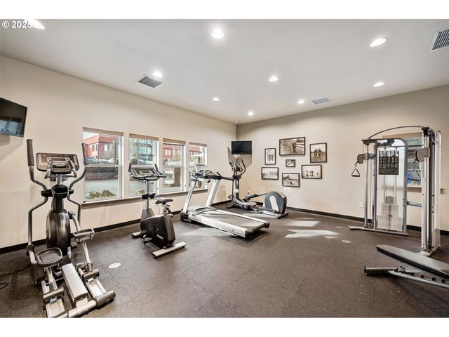 13915 Sw MERIDIAN St 307, Beaverton, OR 97005