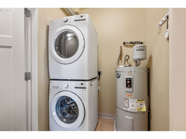 13915 Sw MERIDIAN St 307, Beaverton, OR 97005