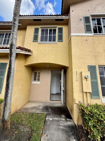 1934 SW 60th Ave, North Lauderdale, FL 33068