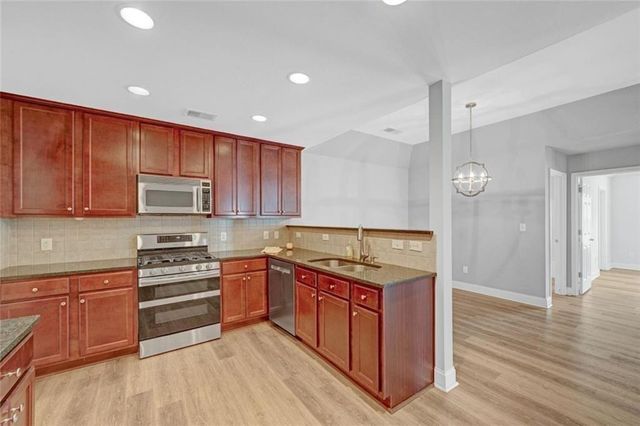 2357 Chimney Cottage Circle NE, Marietta, GA 30066