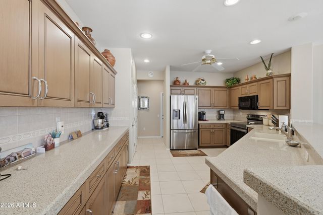 19888 N CRIMSON RIDGE Way, Surprise, AZ 85374