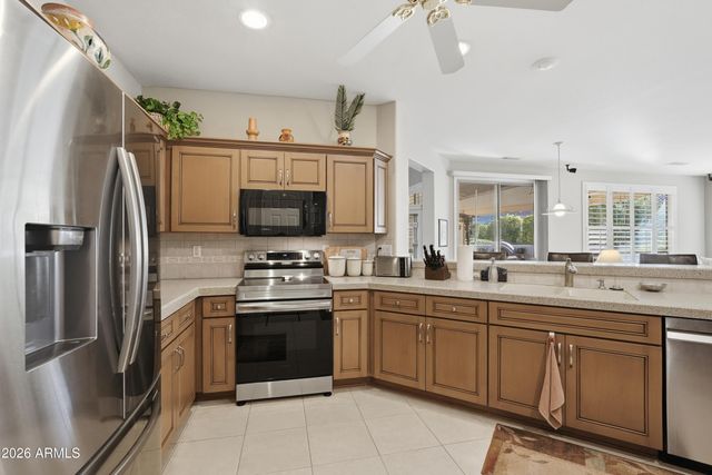 19888 N CRIMSON RIDGE Way, Surprise, AZ 85374