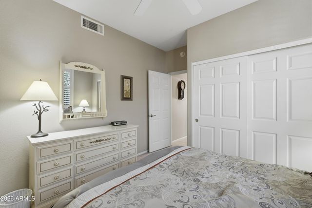 19888 N CRIMSON RIDGE Way, Surprise, AZ 85374