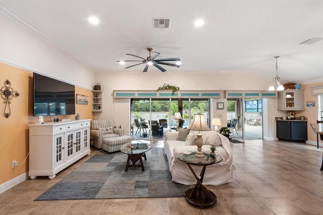 2611 JUPITER WAY, The Villages, FL 32163