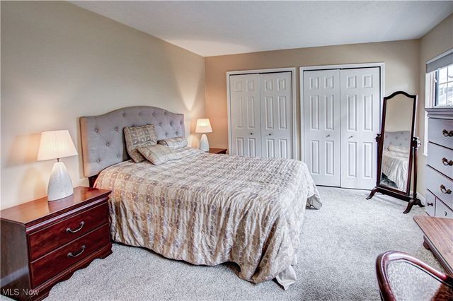 34675 Oak Tree Drive, Willoughby, OH 44094