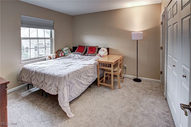 34675 Oak Tree Drive, Willoughby, OH 44094