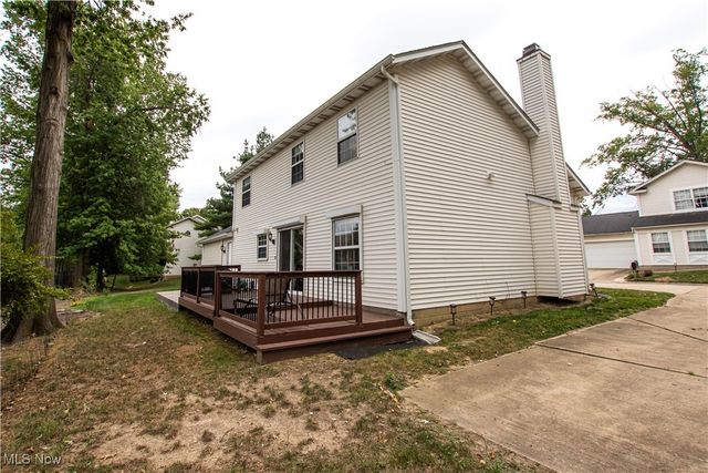 34675 Oak Tree Drive, Willoughby, OH 44094