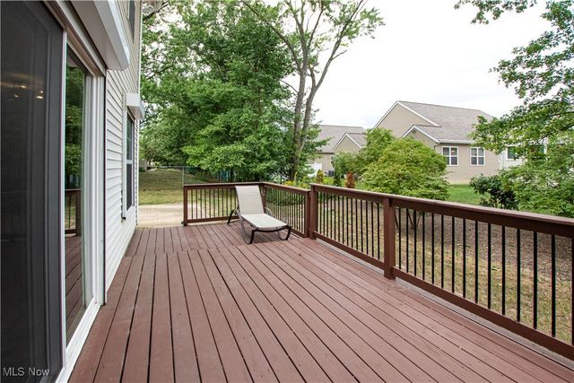 34675 Oak Tree Drive, Willoughby, OH 44094