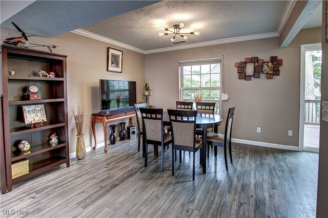 34675 Oak Tree Drive, Willoughby, OH 44094