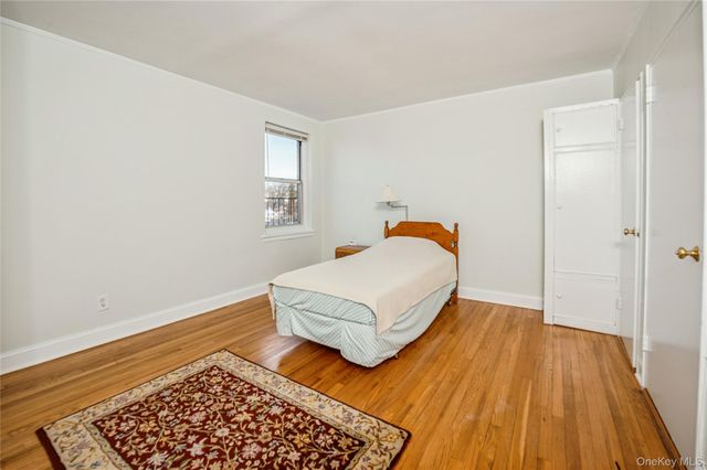 781 Palmer Road 4D, Bronxville, NY 10708