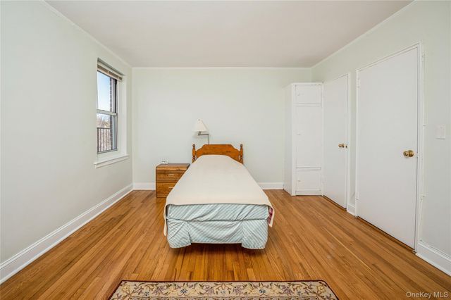 781 Palmer Road 4D, Bronxville, NY 10708