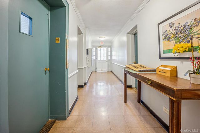 781 Palmer Road 4D, Bronxville, NY 10708