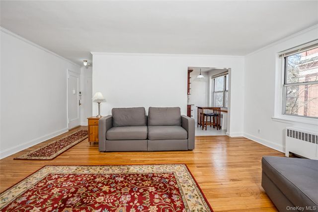 781 Palmer Road 4D, Bronxville, NY 10708