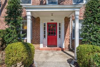 781 Palmer Road 4D, Bronxville, NY 10708