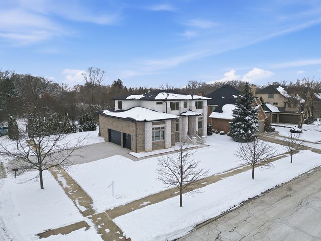 15966 S Crystal Creek Drive, Homer Glen, IL 60491