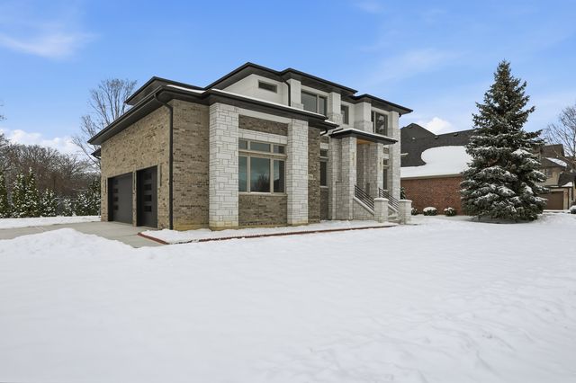 15966 S Crystal Creek Drive, Homer Glen, IL 60491